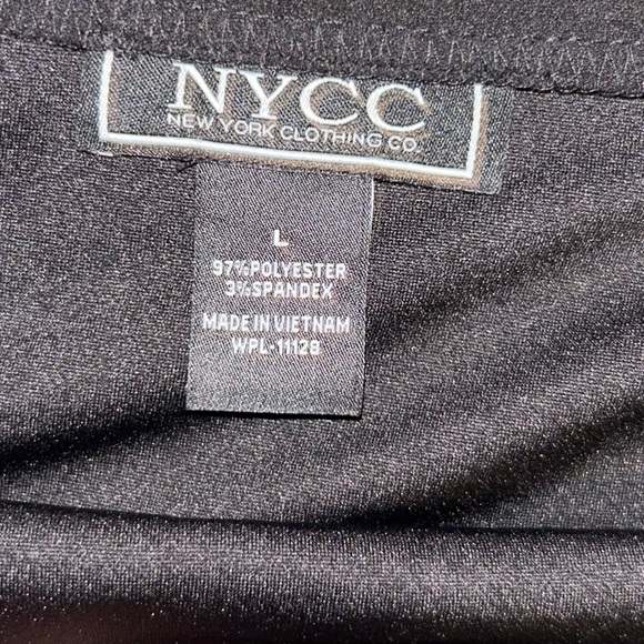 NWOT New York Clothing Co. NYCC Black Skirt Size L Elastic Waist - Picture 10 of 10